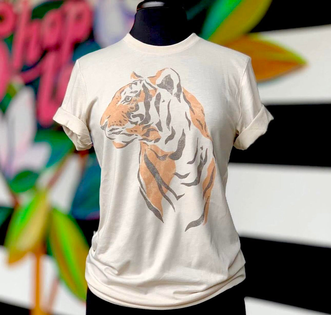 • TIGER PROFILE TEE