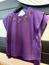 Load image into Gallery viewer, • FOOTBALL COLLAR PATCH TOP

