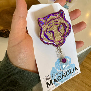 • BADGE REEL - HOLOGRAPHIC TIGER