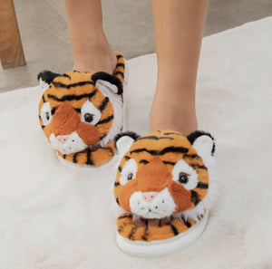 TIGER PLUSH SLIPPERS