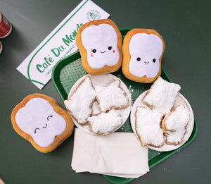 • BEIGNET PLUSHIES SET