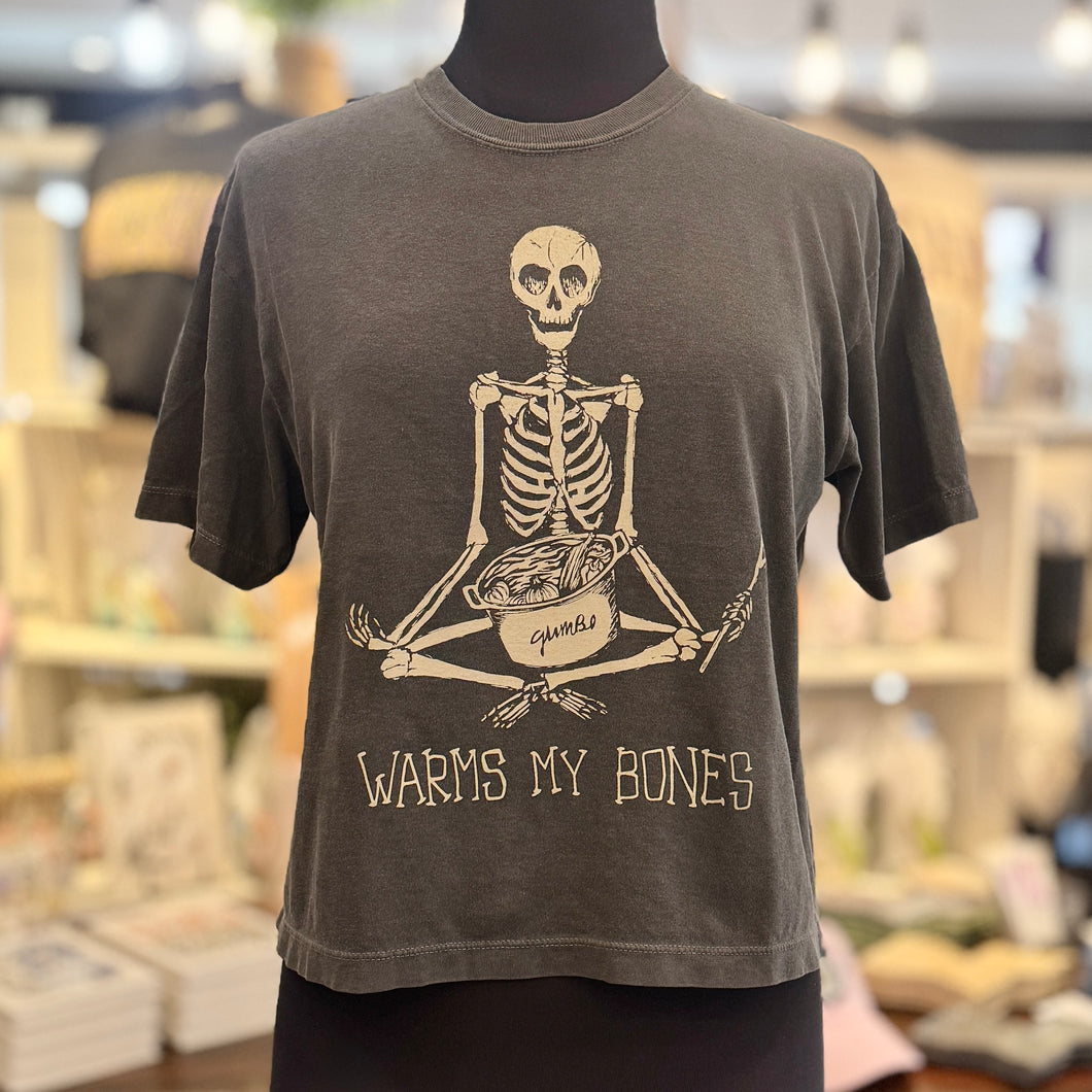• GUMBO WARMS MY BONES CROP TEE