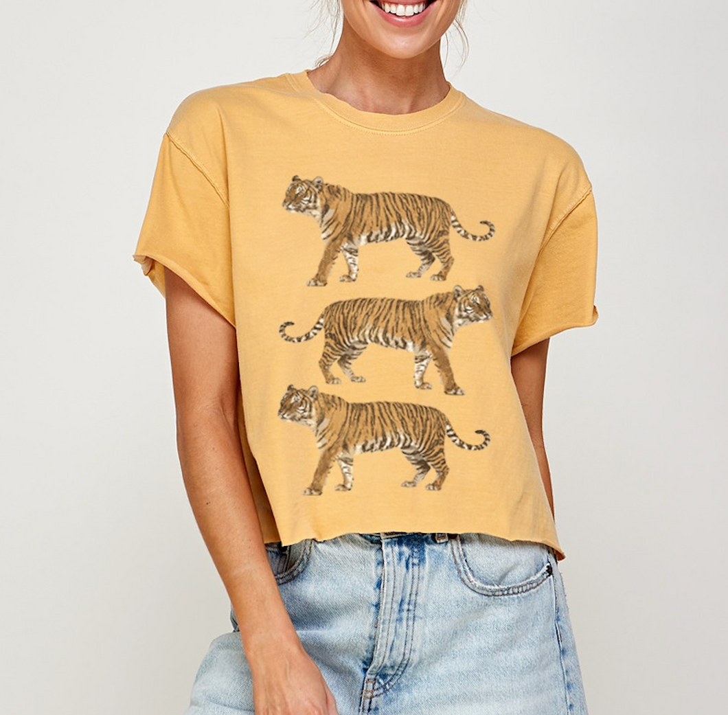 • TIGER TRIO CROP TEE