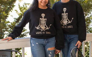 • GUMBO WARMS MY BONES CROP STYLE SWEATSHIRT