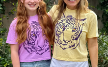 Load image into Gallery viewer, • CROPPED TIGER TEE IN NEON PURPLE
